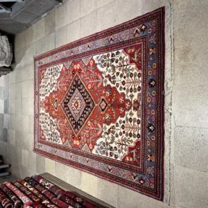 فرش دستباف پرده ای نهاوند نقشه لچک سفید (4 متری)